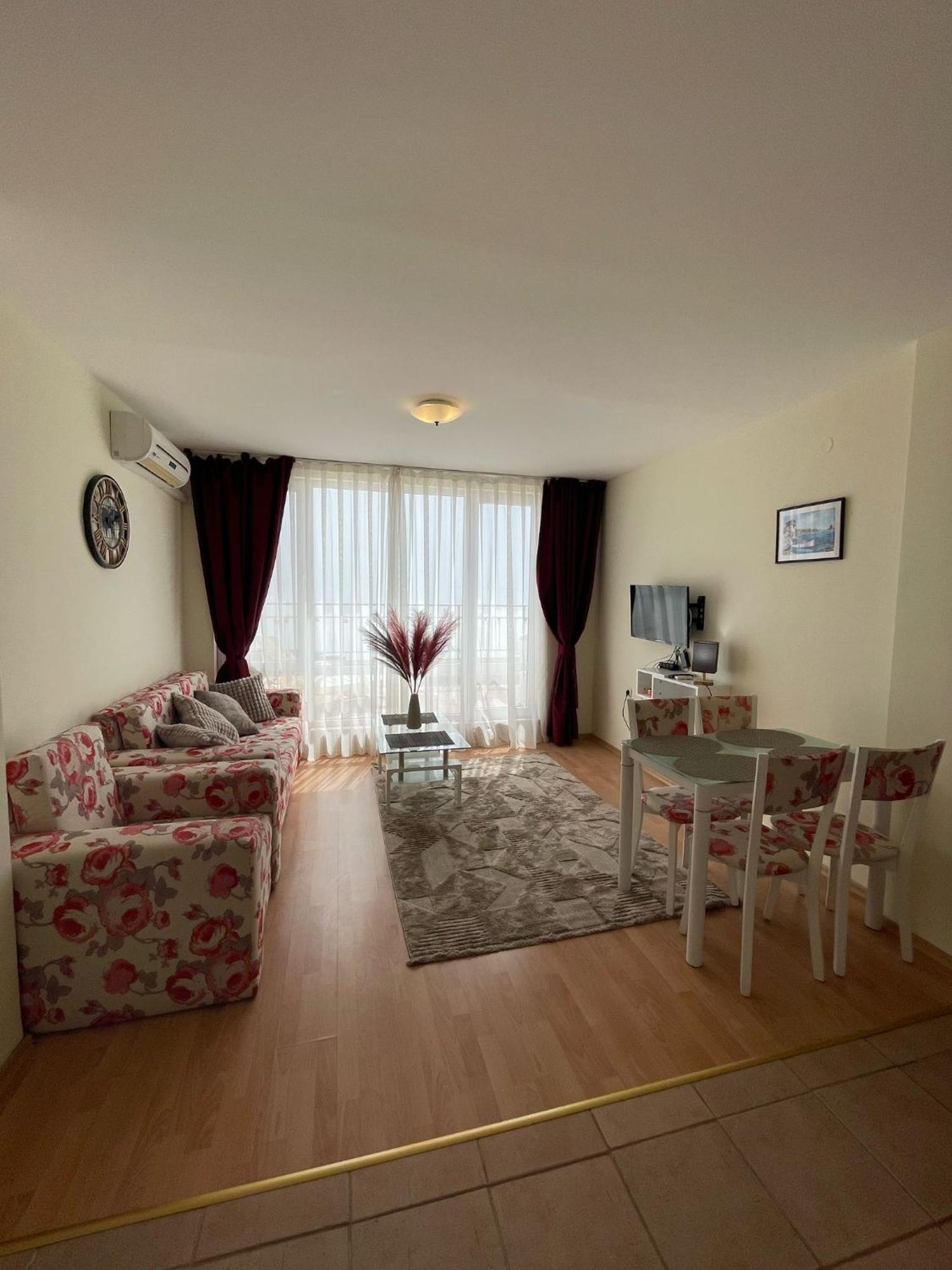 Grand Resort - Imperial Crown Fort Club - Prestige Apartments Elenite Habitación foto